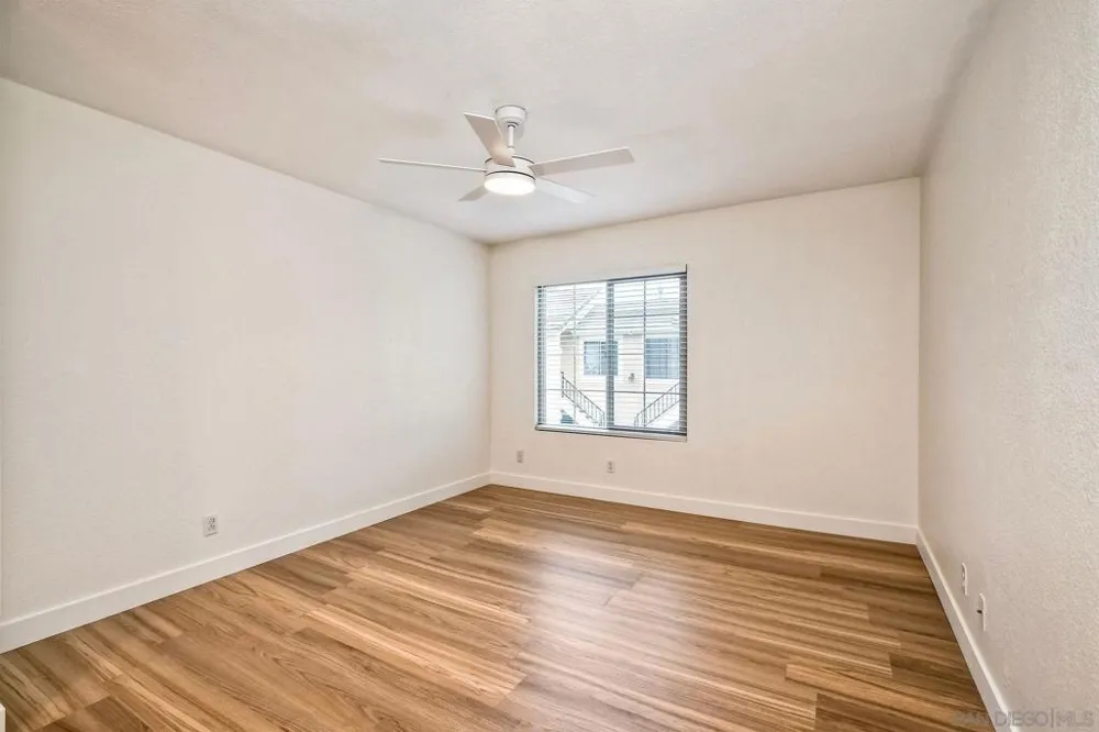 10910 Summerdale Way #340 San Diego, CA 92126