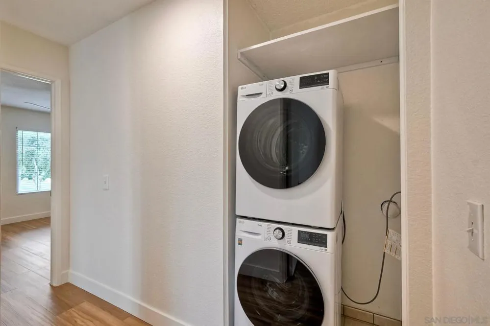 10910 Summerdale Way #340 San Diego, CA 92126