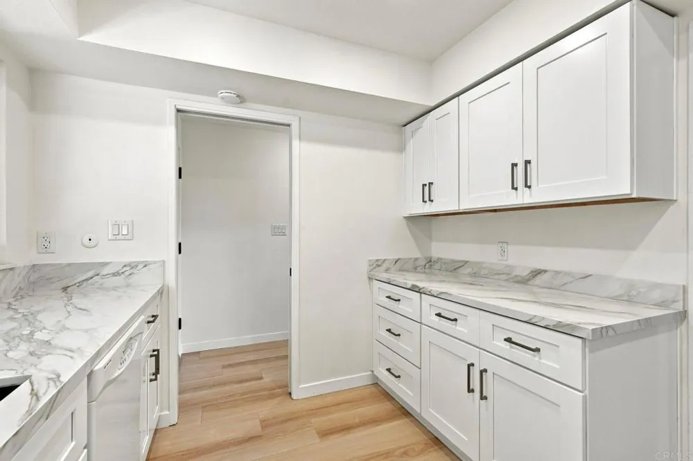 3612 Vista Bella #2 Oceanside, CA 92056