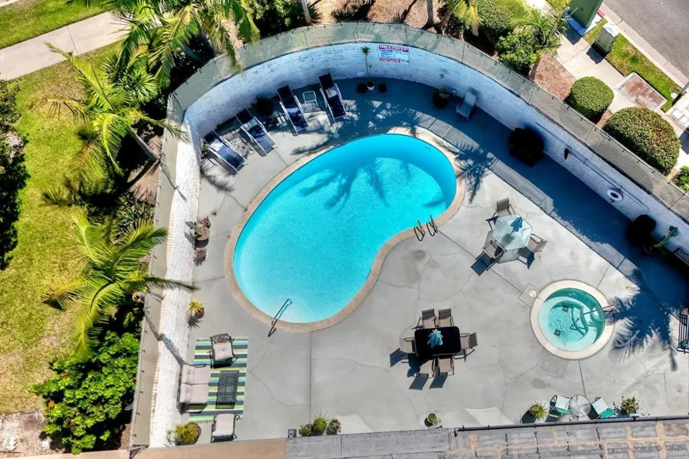 3612 Vista Bella #2 Oceanside, CA 92056