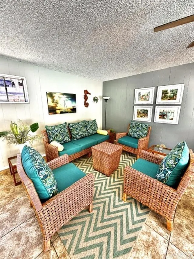 3612 Vista Bella #2 Oceanside, CA 92056