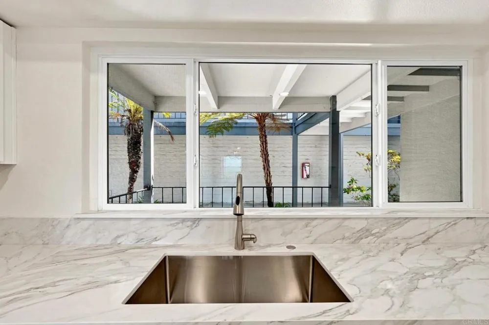 3612 Vista Bella #2 Oceanside, CA 92056