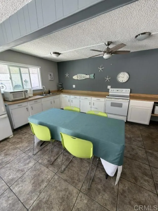 3612 Vista Bella #2 Oceanside, CA 92056