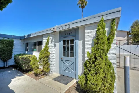 3612 Vista Bella #2