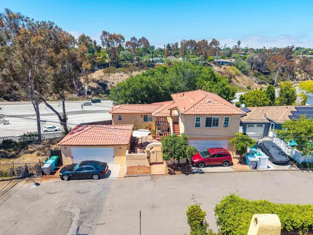 4004 Terrace Court San Diego, CA 92116