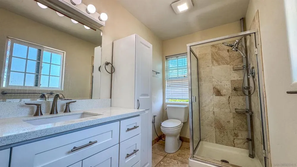 4004 Terrace Court San Diego, CA 92116