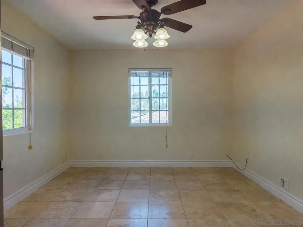 4004 Terrace Court San Diego, CA 92116