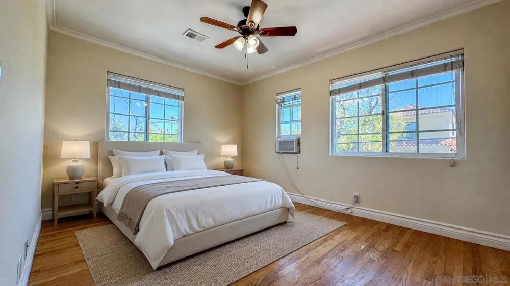 4004 Terrace Court San Diego, CA 92116