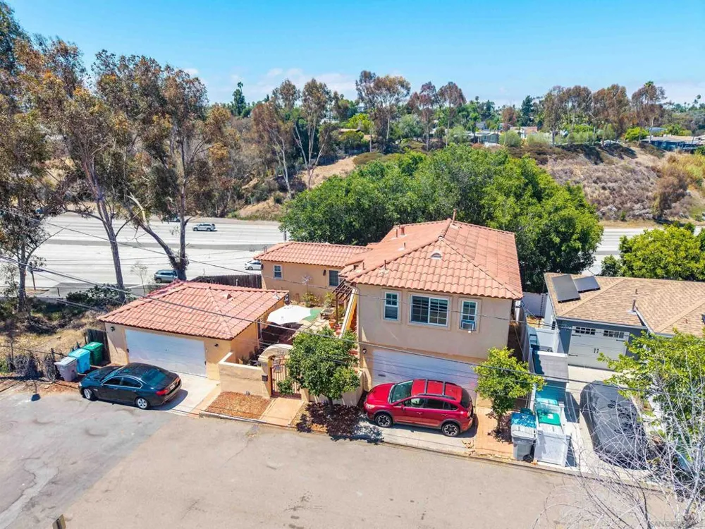 4004 Terrace Court San Diego, CA 92116