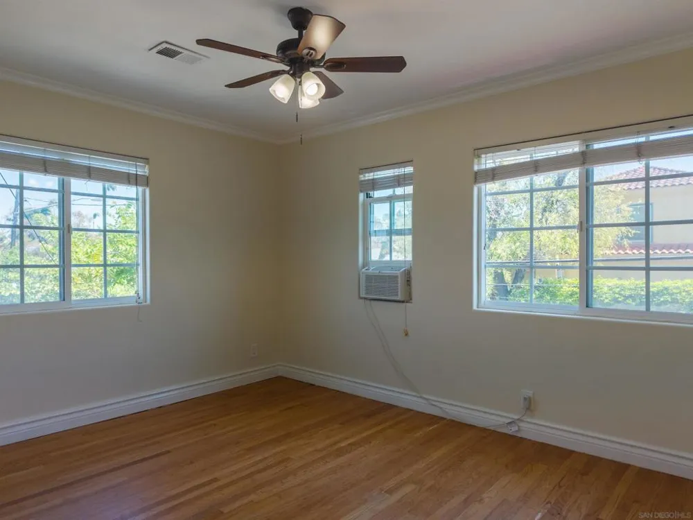 4004 Terrace Court San Diego, CA 92116