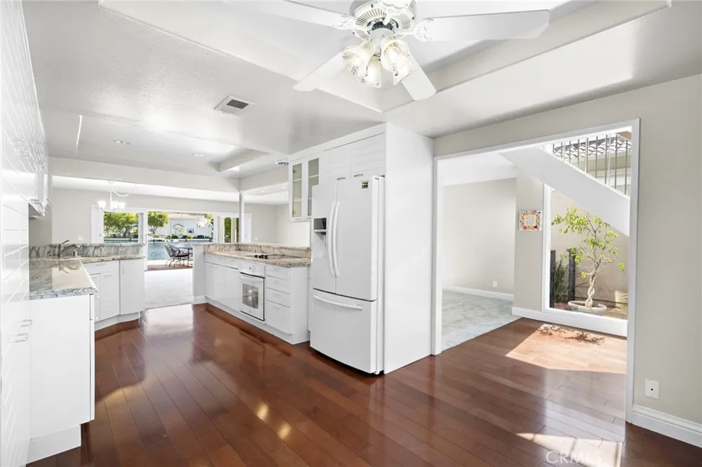 21903 Erie Lane Lake Forest, CA 92630