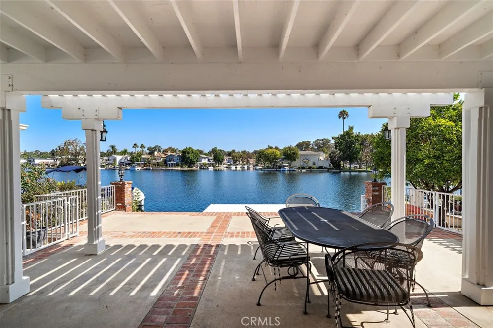 21903 Erie Lane Lake Forest, CA 92630