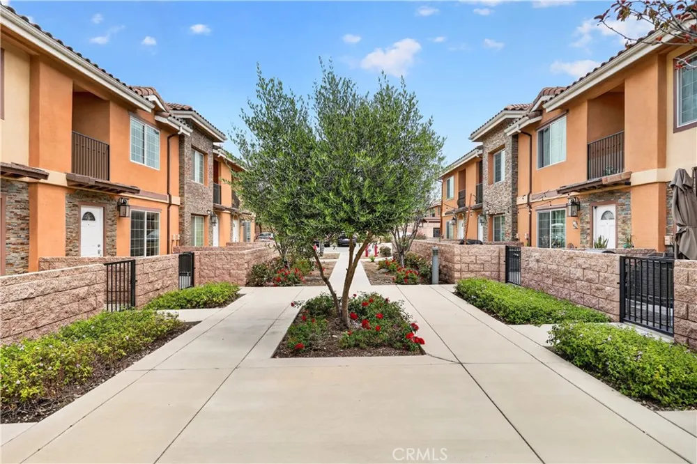 16408 Valencia Avenue #612 Fontana, CA 92335