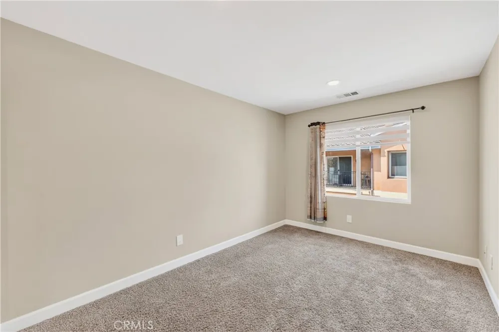 16408 Valencia Avenue #612 Fontana, CA 92335