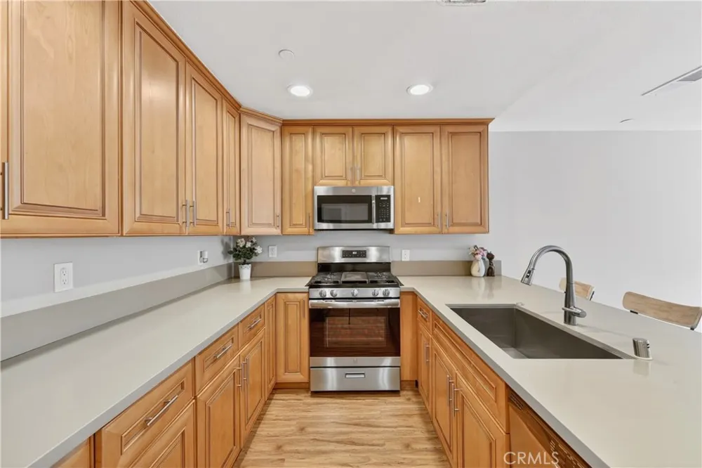 16408 Valencia Avenue #612 Fontana, CA 92335