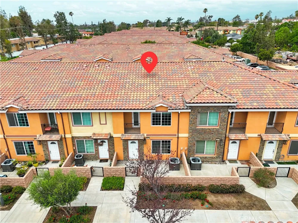 16408 Valencia Avenue #612 Fontana, CA 92335