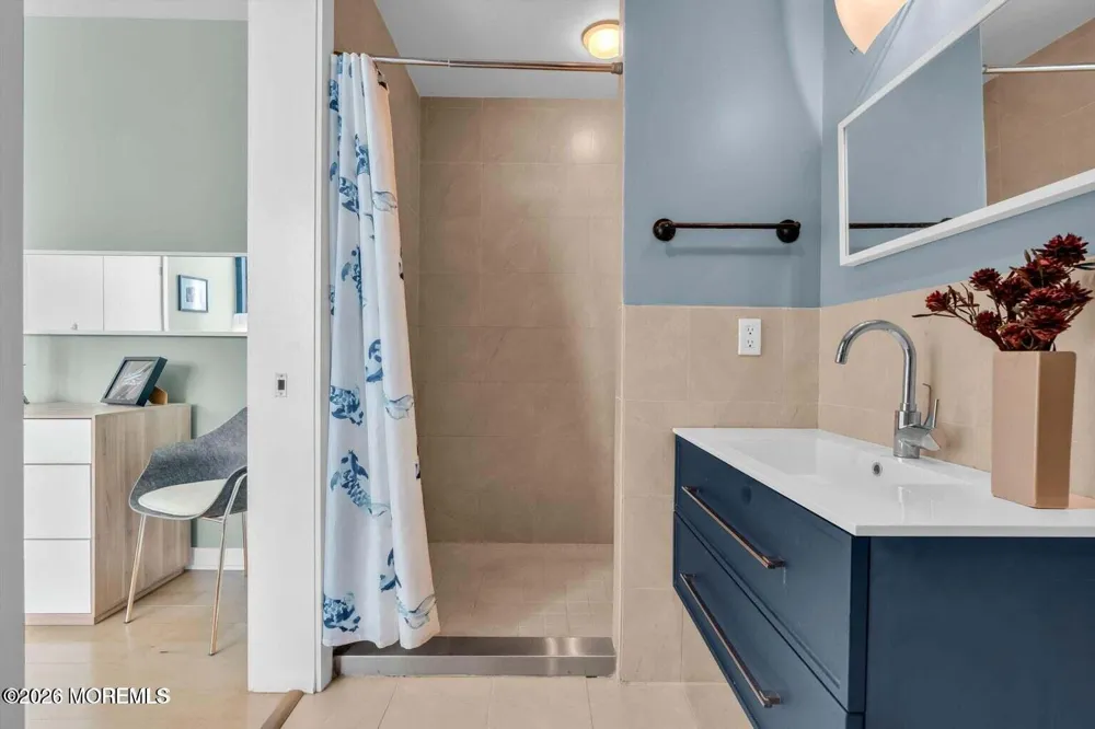 510 Monroe Avenue #305 Asbury Park, NJ 07712