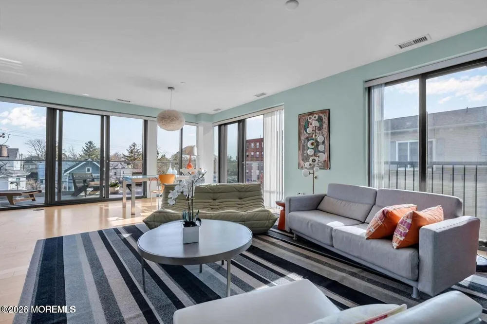 510 Monroe Avenue #305 Asbury Park, NJ 07712