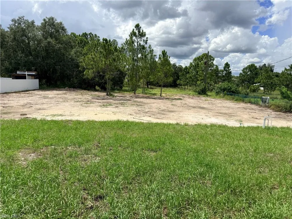 1409 Roosevelt Avenue Lehigh Acres, FL 33972