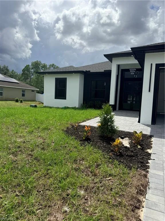 1409 Roosevelt Avenue Lehigh Acres, FL 33972