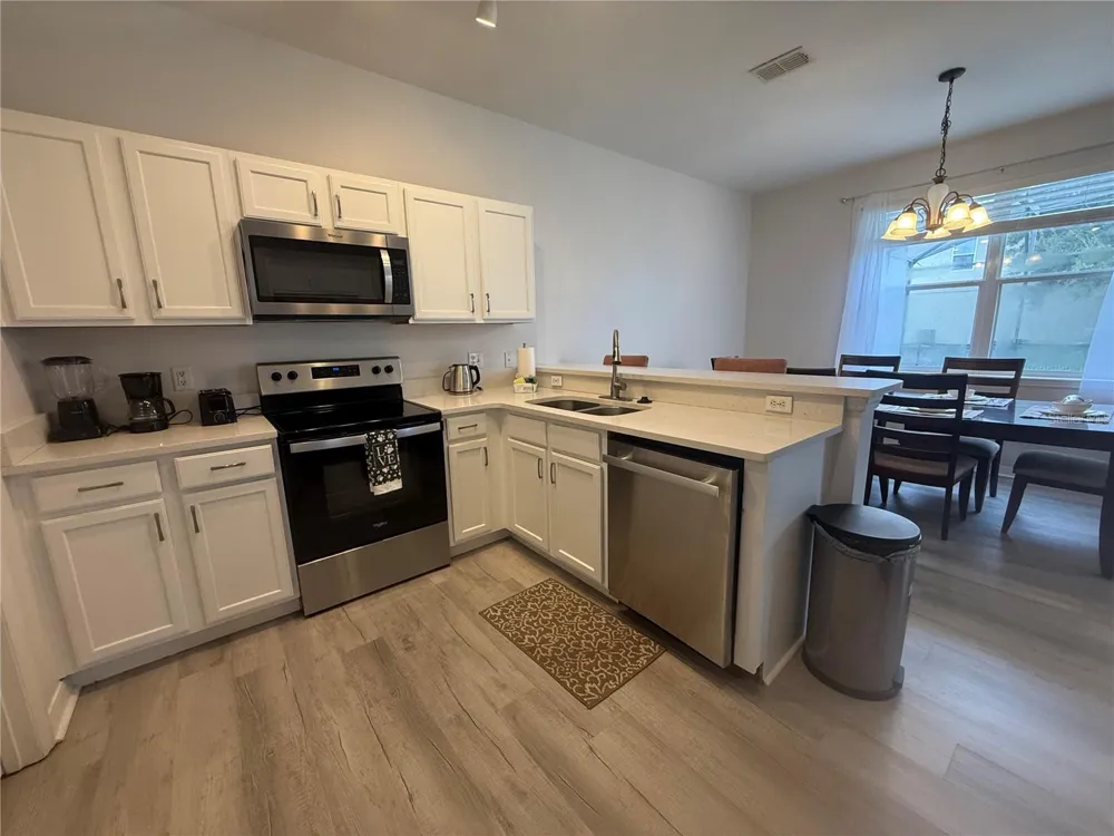 1675 ROYAL RIDGE DRIVE Davenport, FL 33896