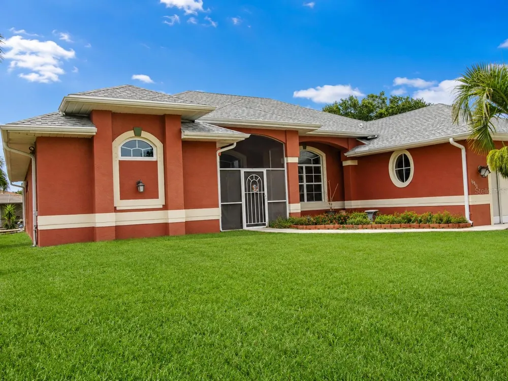 18510 ELLEN AVENUE Port Charlotte, FL 33948