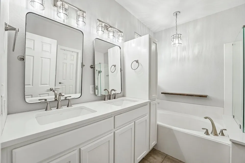 2202 Portwood Bend Cove Cedar Park, TX 78613