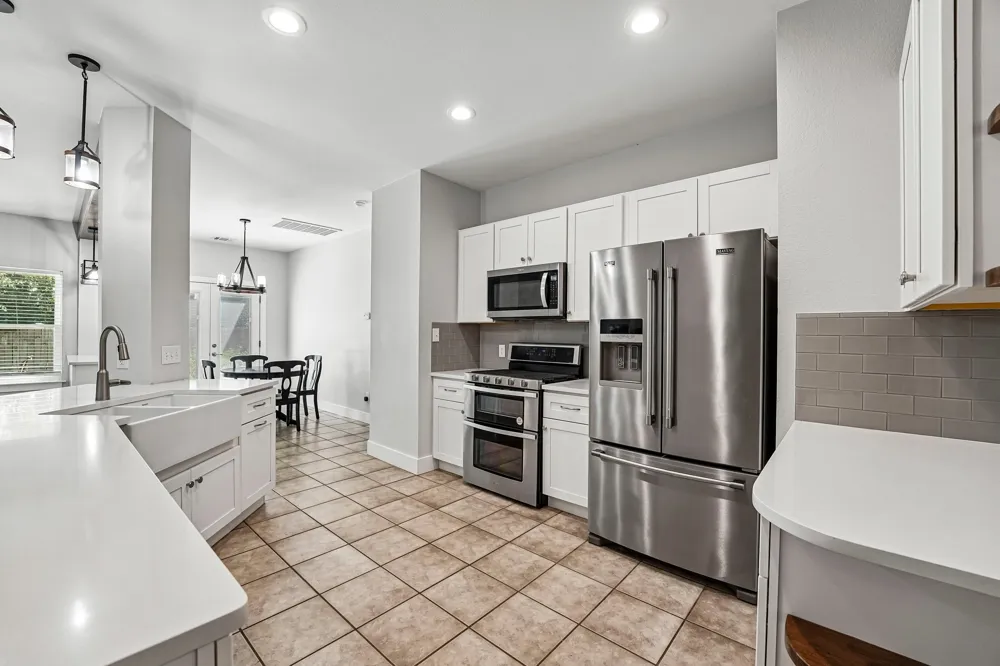 2202 Portwood Bend Cove Cedar Park, TX 78613