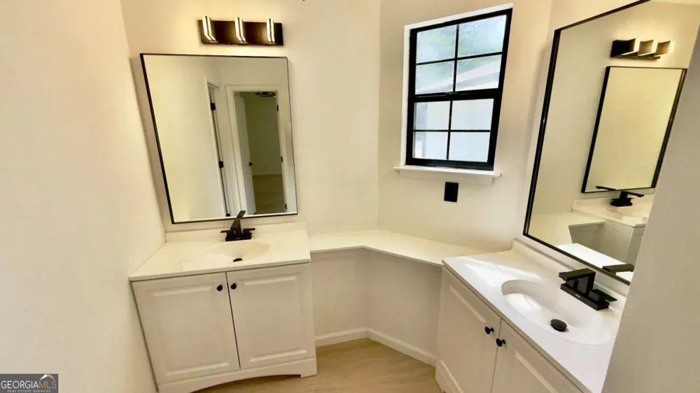 2070 Mallard WAY Lithonia, GA 30058