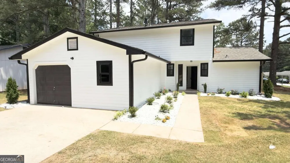 2070 Mallard WAY Lithonia, GA 30058