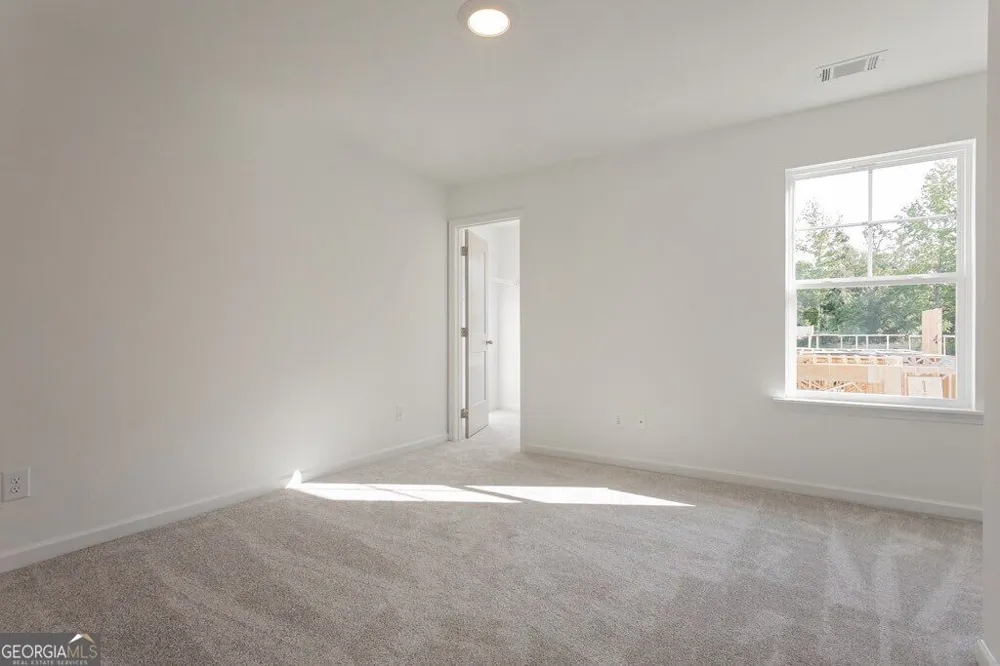3041 Sea Aster WAY Buford, GA 30519