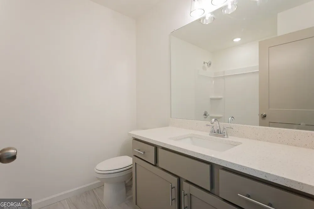 3041 Sea Aster WAY Buford, GA 30519
