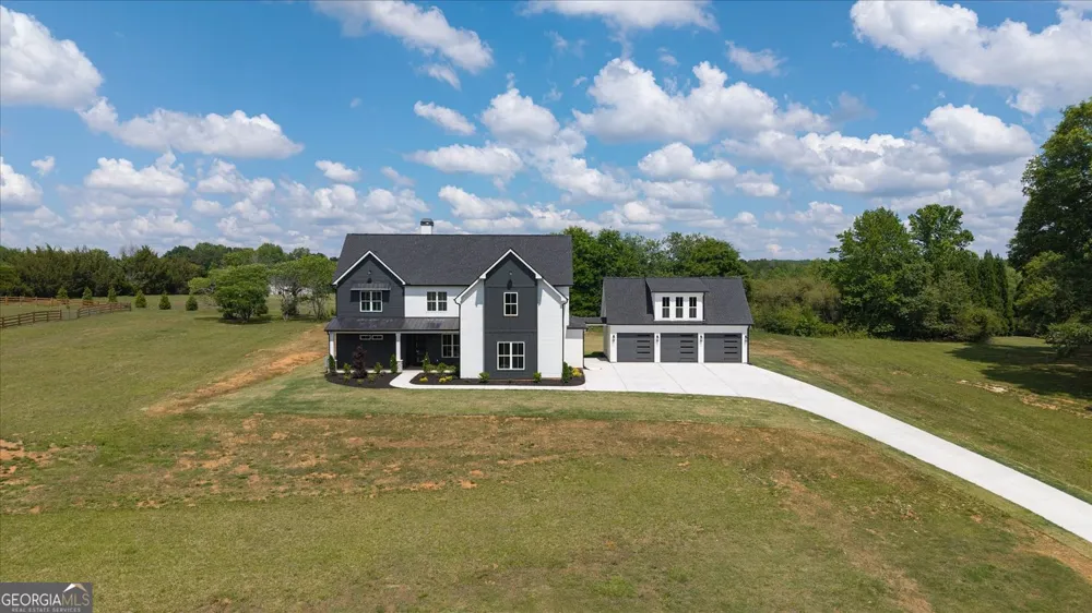 1250 HAYS MILL RD Carrollton, GA 30117