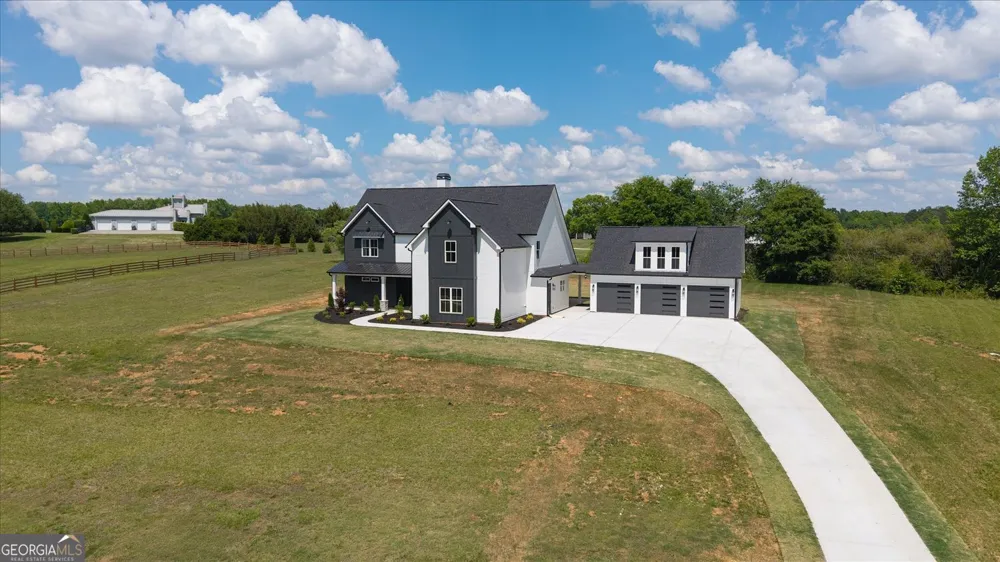 1250 HAYS MILL RD Carrollton, GA 30117