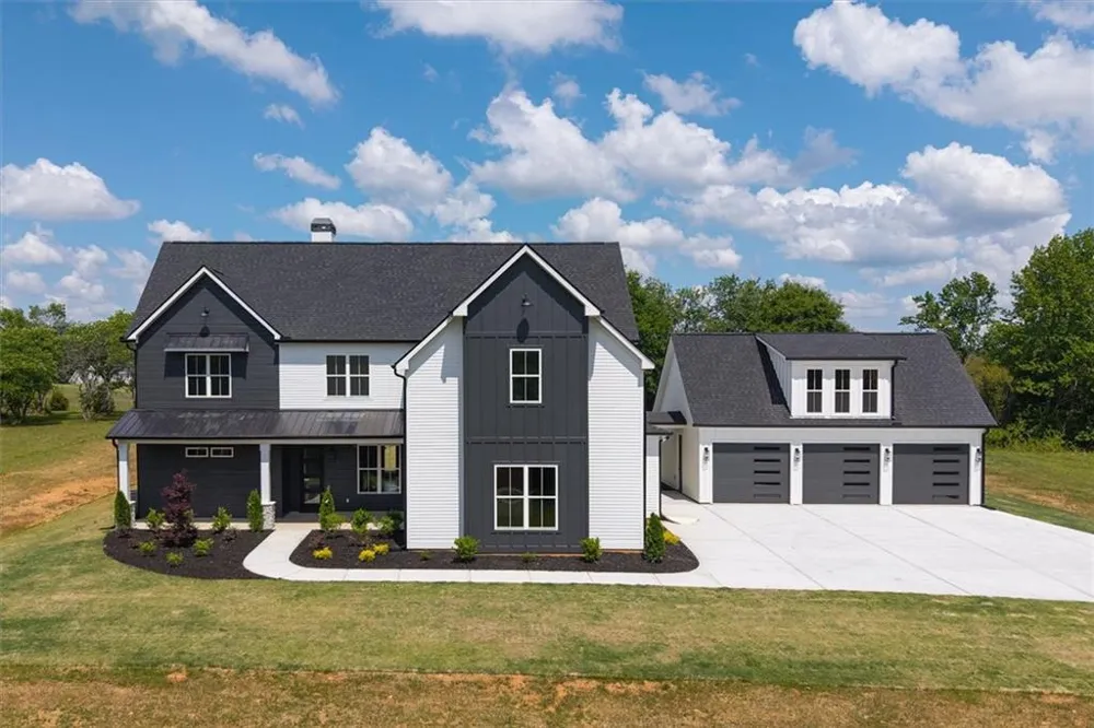 1250 HAYS MILL ROAD Carrollton, GA 30117