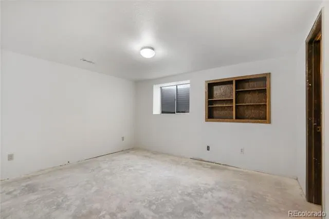 1825 Arabian Trail Elizabeth, CO 80107