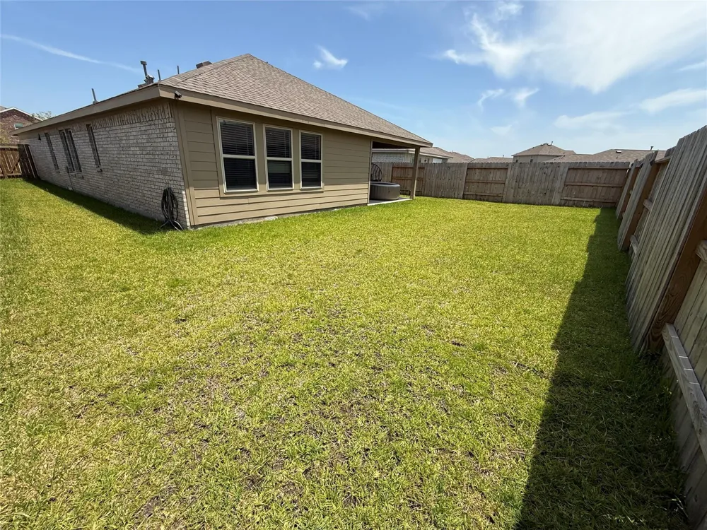 18634 Gravago Lane New Caney, TX 77357
