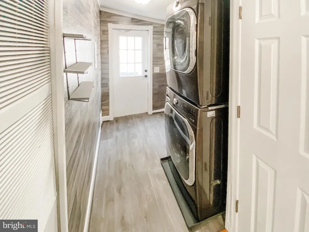 210 5TH STREET Lothian, MD 20711