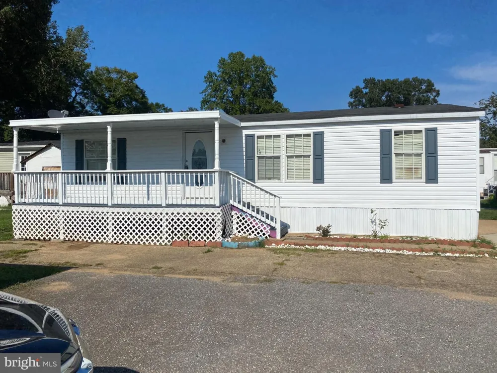 210 5TH STREET Lothian, MD 20711