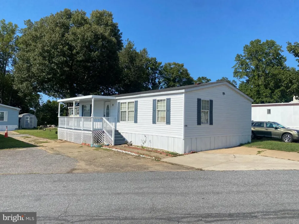 210 5TH STREET Lothian, MD 20711