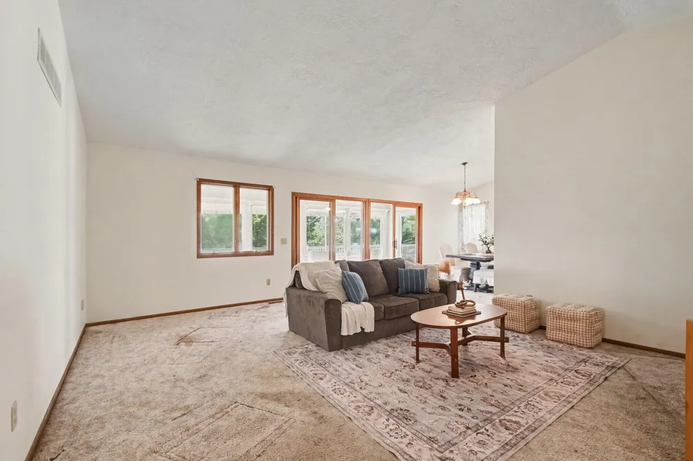 17113 Tomahawk Trail White Pigeon, MI 49099
