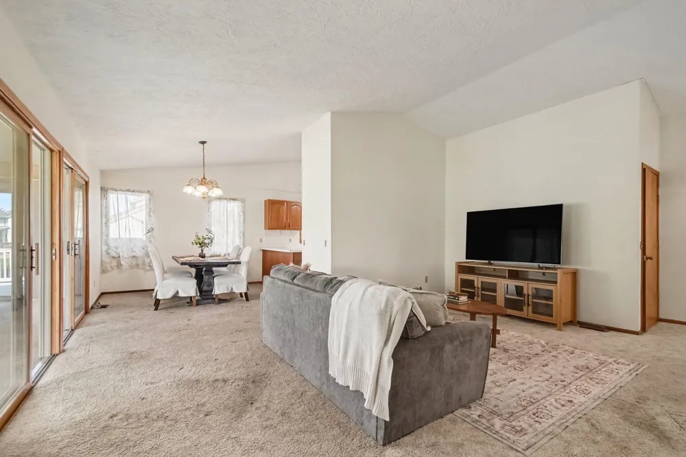 17113 Tomahawk Trail White Pigeon, MI 49099
