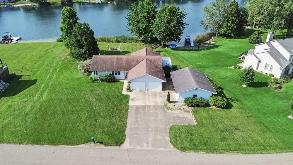17113 Tomahawk Trail White Pigeon, MI 49099