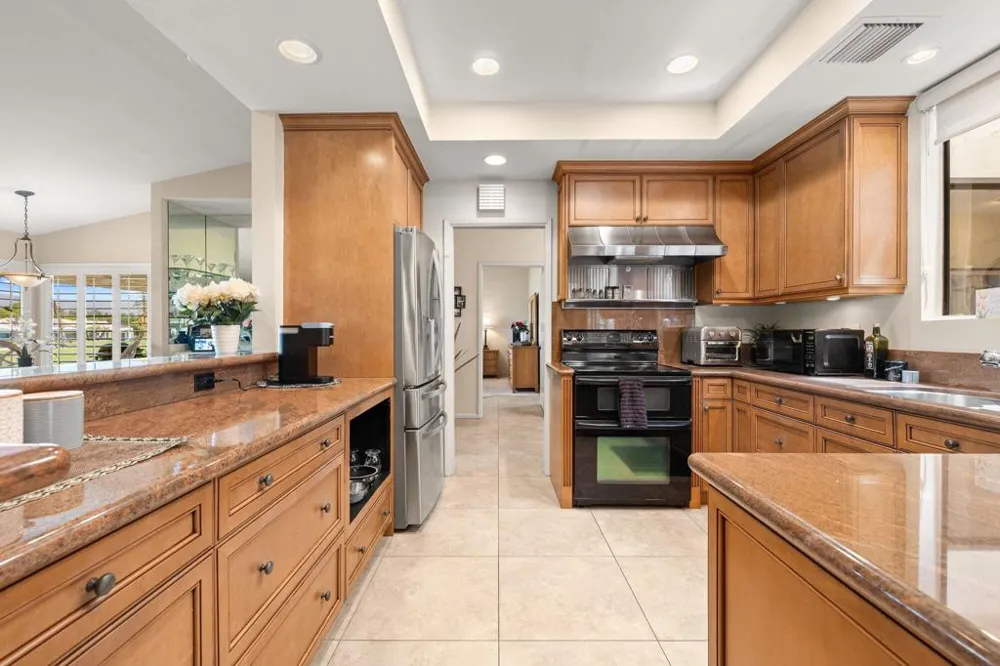 44825 Oro Grande Circle Indian Wells, CA 92210