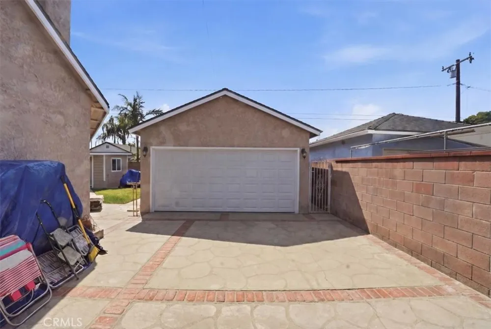 117 Hartley West Covina, CA 91790