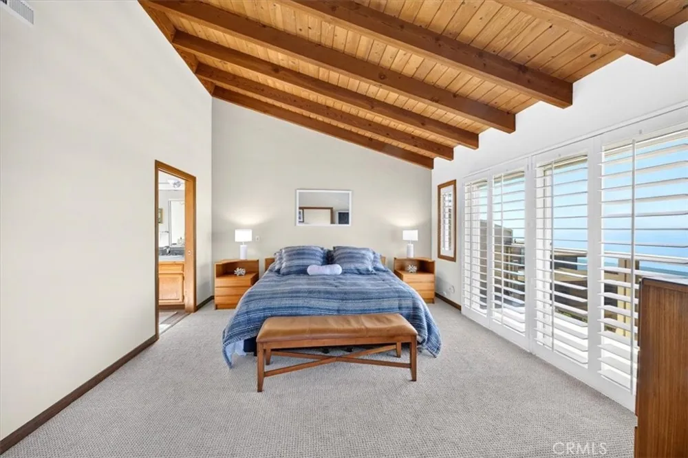 1361 La Mirada Laguna Beach, CA 92651