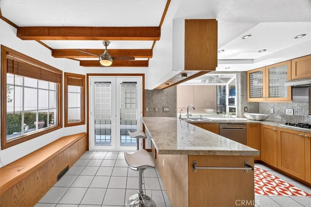 1361 La Mirada Laguna Beach, CA 92651