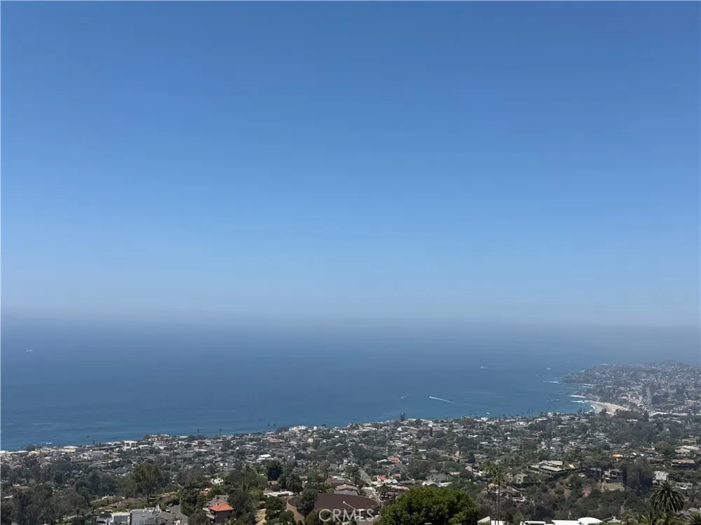 1361 La Mirada Laguna Beach, CA 92651