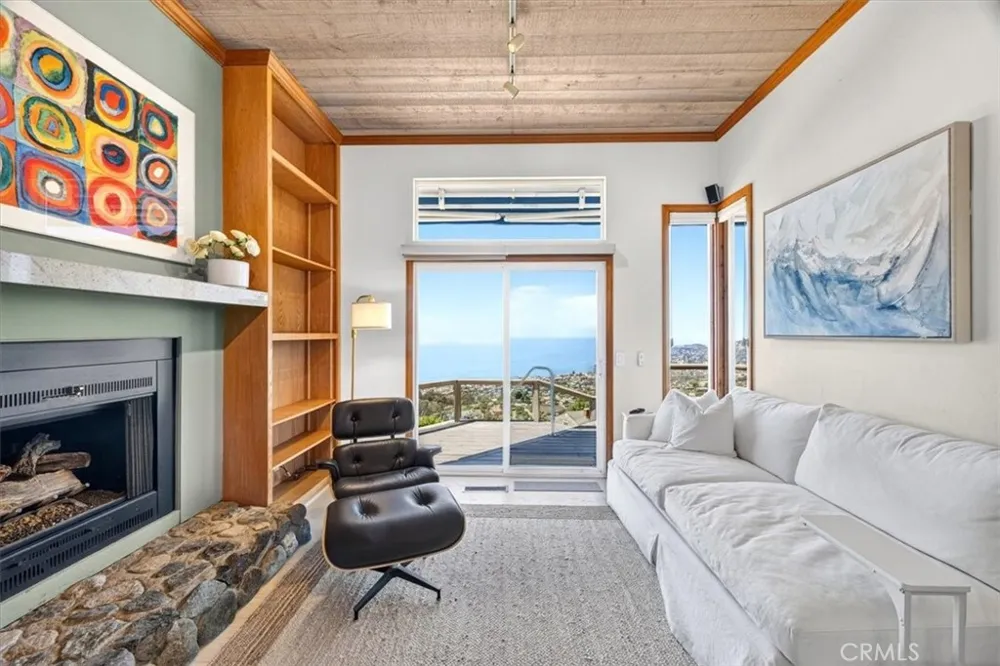 1361 La Mirada Laguna Beach, CA 92651