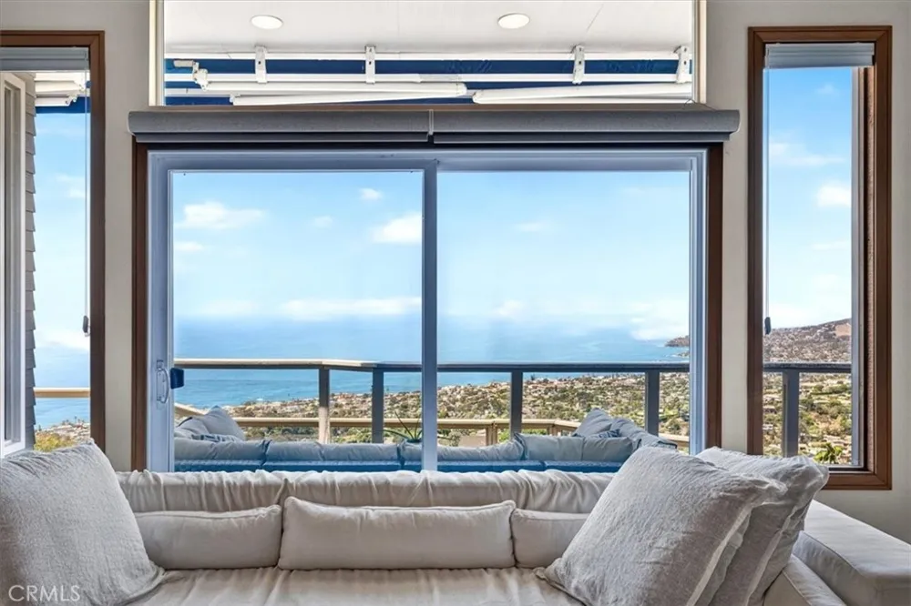1361 La Mirada Laguna Beach, CA 92651